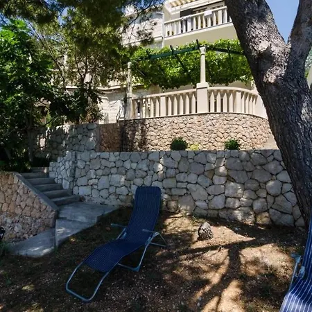 Plavac Mali- One Bedroom With Balcony And Sea View Apartment Potomje